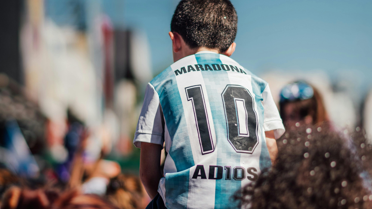 15 Maradona.png